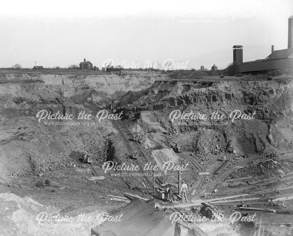 The Claypit at Oakwell Brickworks, off Derby Road, Ilkeston, c 1930s