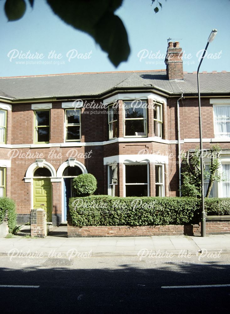 Victorian bay windowed terraced housing on Carlton Road