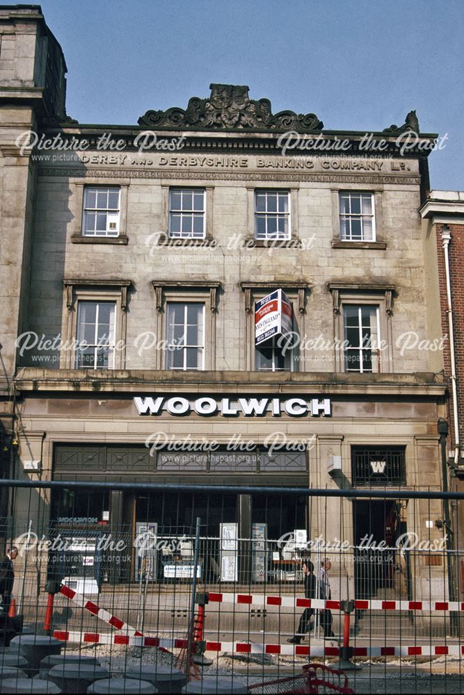 Woolwich Building Society (former Derby and Derbyshire Banking Company building)