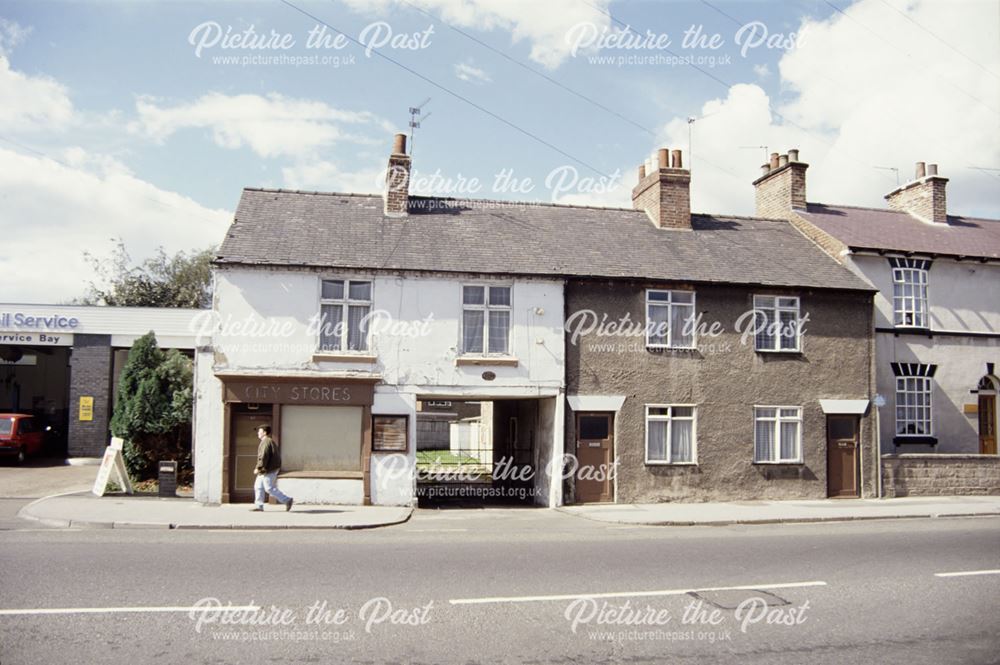 Houses in Mansfield Road