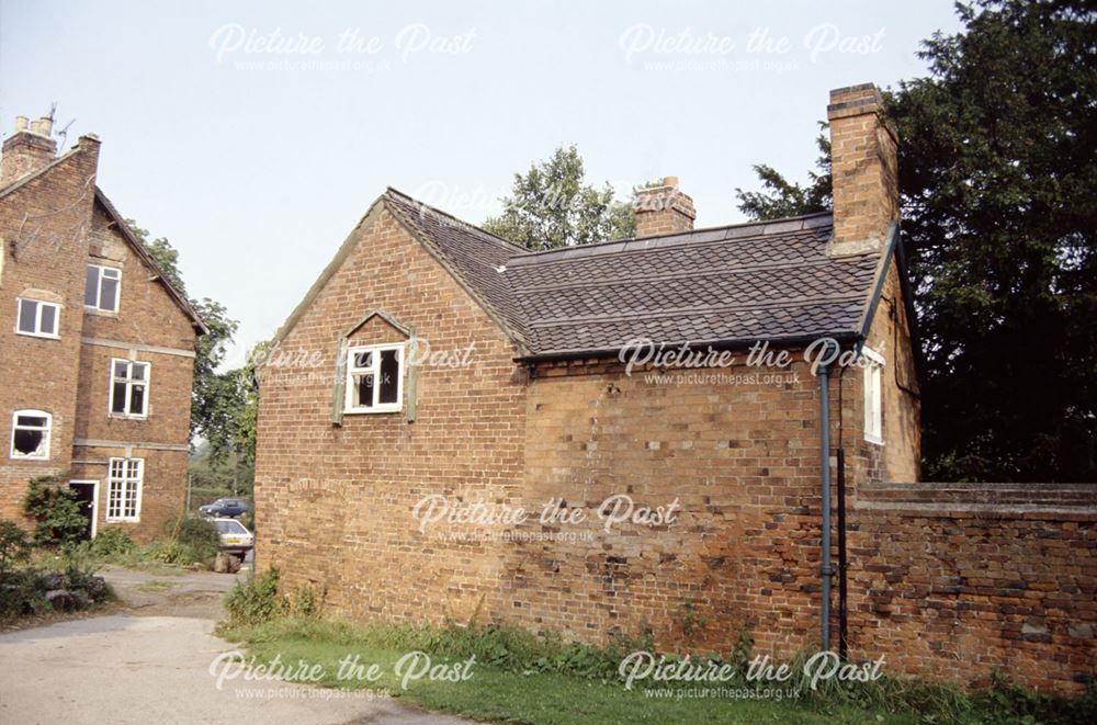 West Gate Lodge, Markeaton