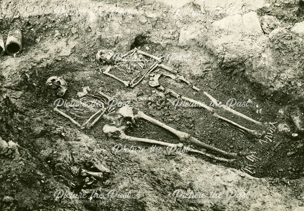 Skeletons found in the Roman Camp