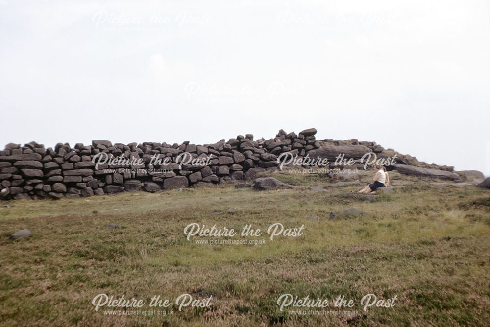 Carl Wark Iron Age Hill Fort, wall