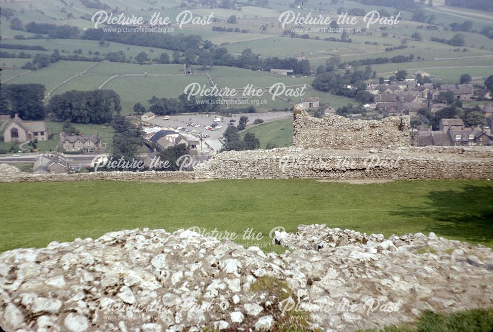 Peveril Castle, Looking north