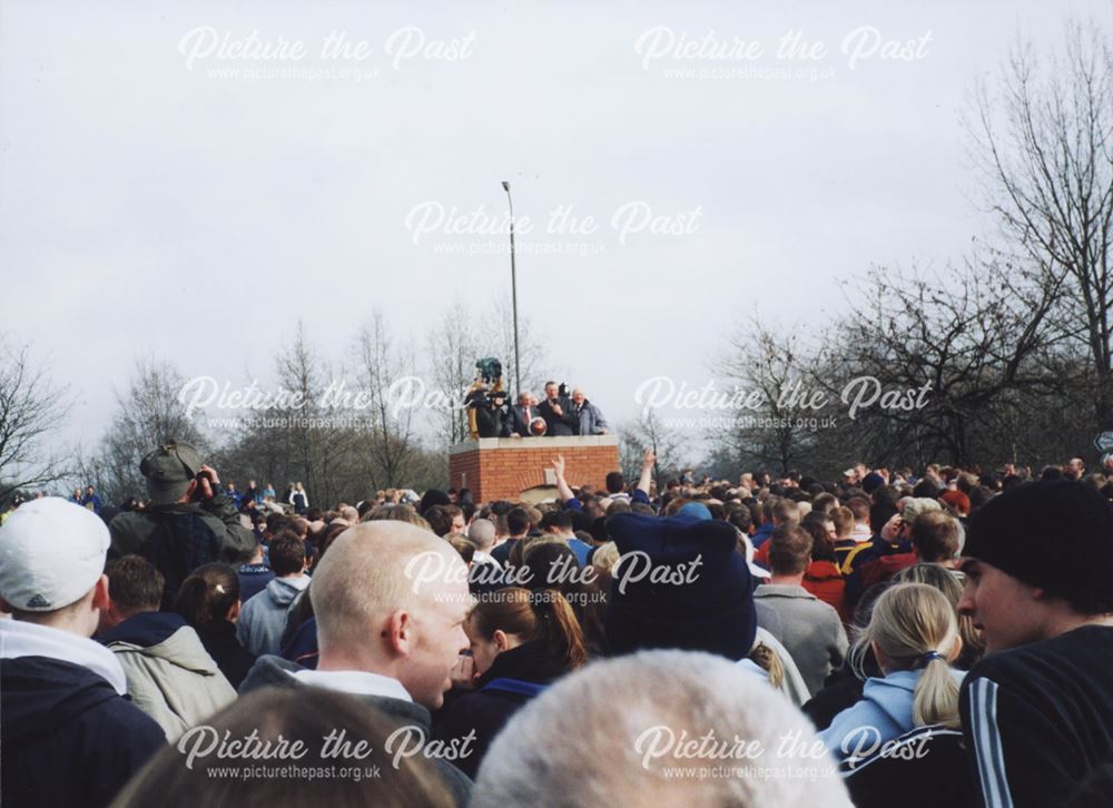 'Turning-up', Ashbourne Royal Shrovetide Football Match, Shaw Croft, Ashbourne, 2003