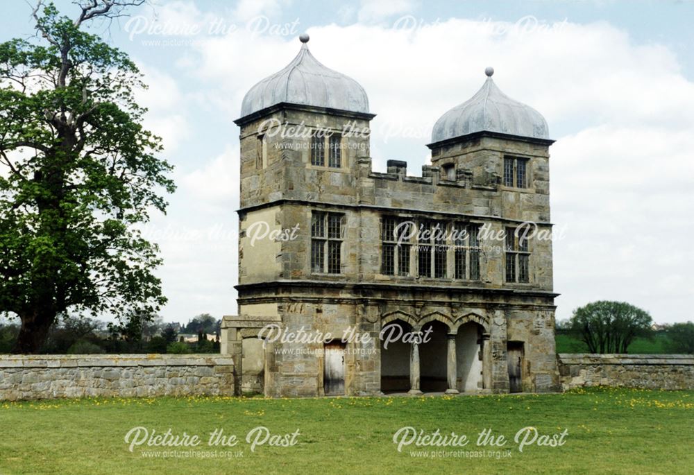 Swarkeston 'Folly' or Pavilion