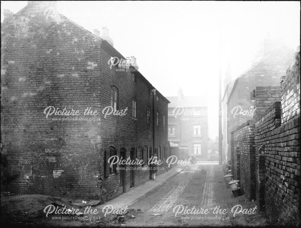 Court No3 Looking Towards Albion Street, Derby, c 1938