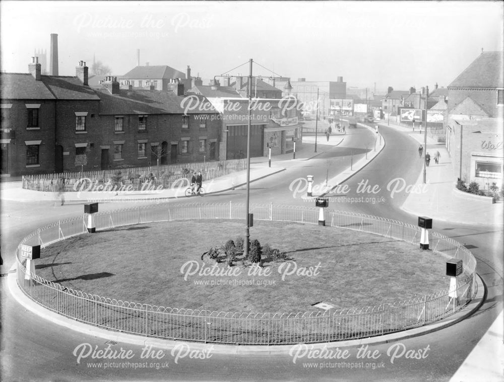 Traffic Street roundabout