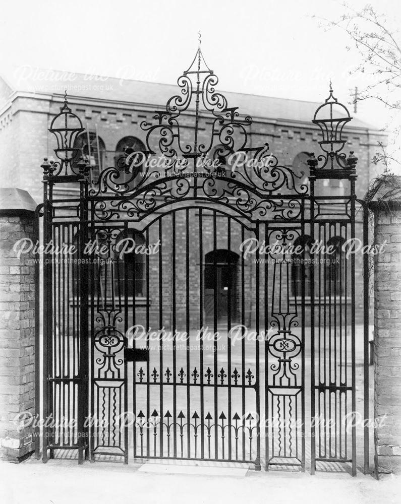 Bakewell Gates at the Silk Mill