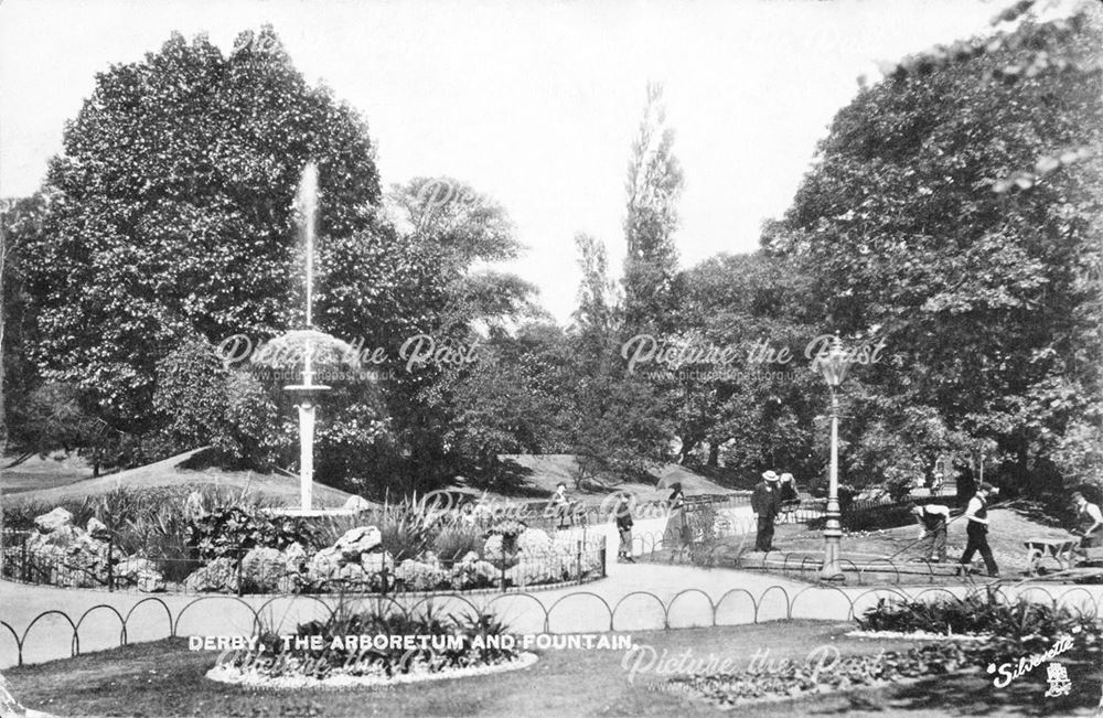 The Arboretum and Fountain