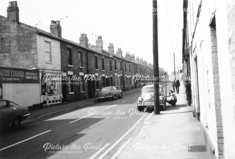 Shaftesbury Street