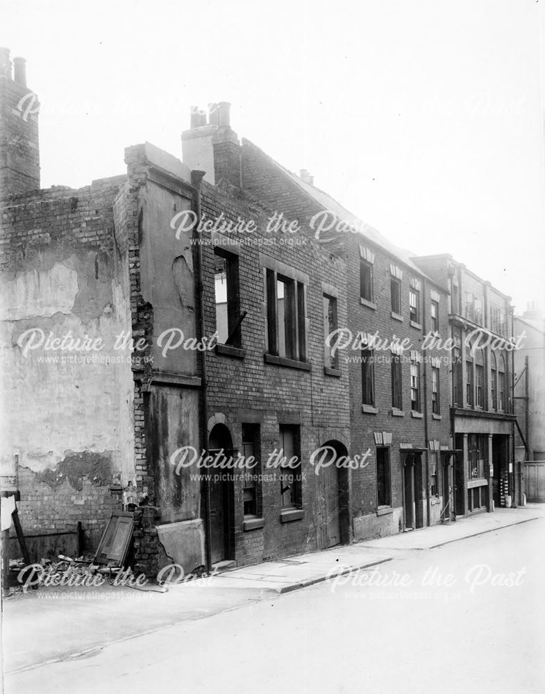 Nos. 8, 9 and 11,Full Street prior to demolition