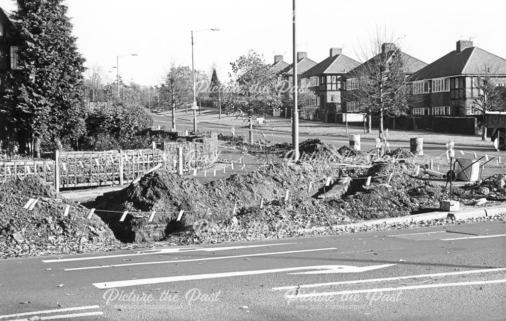 Roadworks at the junction of Kedleston Road - Queensway - Broadway