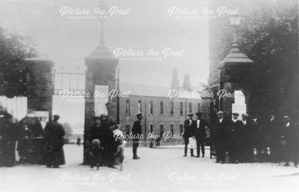 Land Defence Volunteers, Normanton Barracks