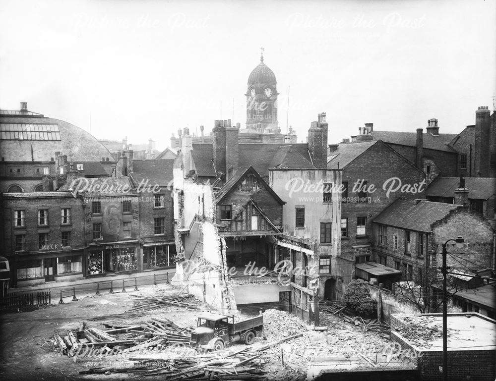 Demolition of the Mayor's Parlour, 15, Tenant Street