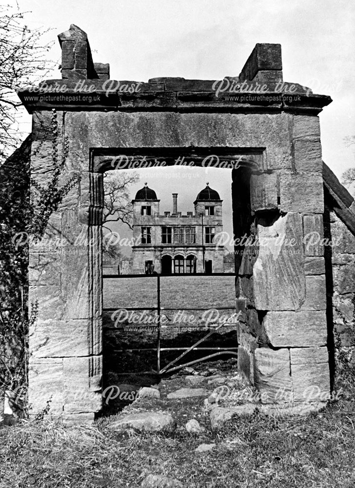 Swarkeston 'Folly' or Pavilion