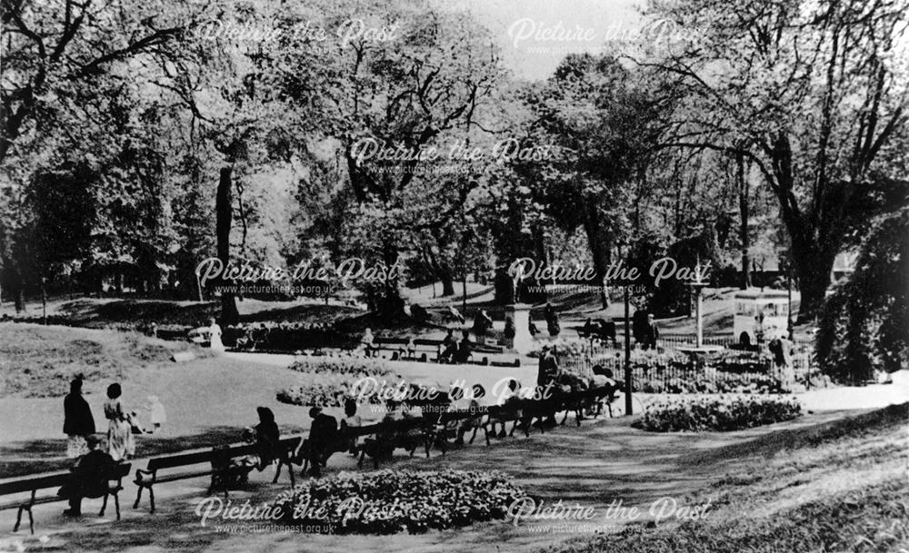 Fountain walk leading to Handyside's fountain, Derby Arboretum