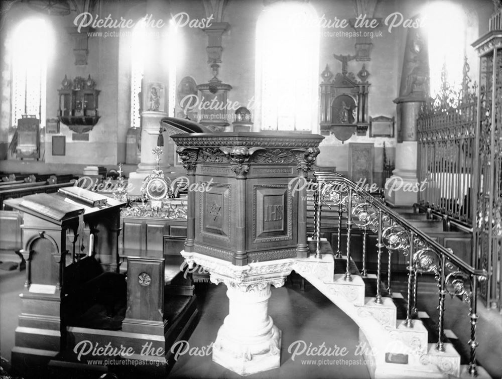 All Saints Church -pulpit
