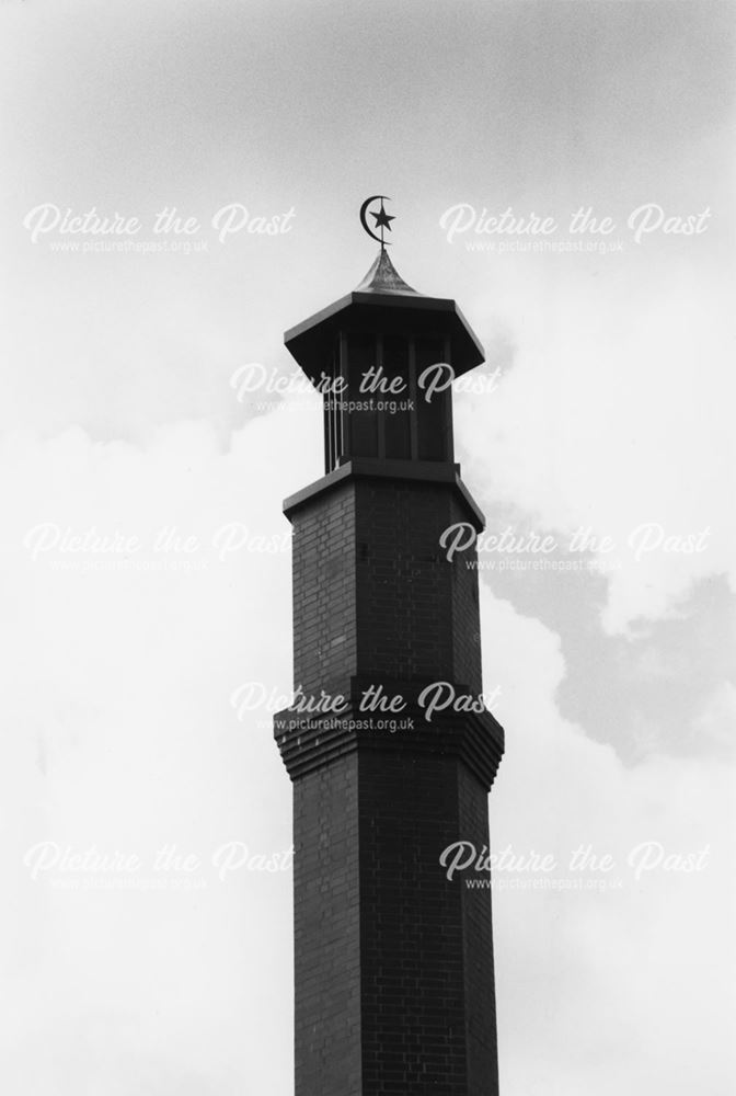 Jamia Mosque -minaret