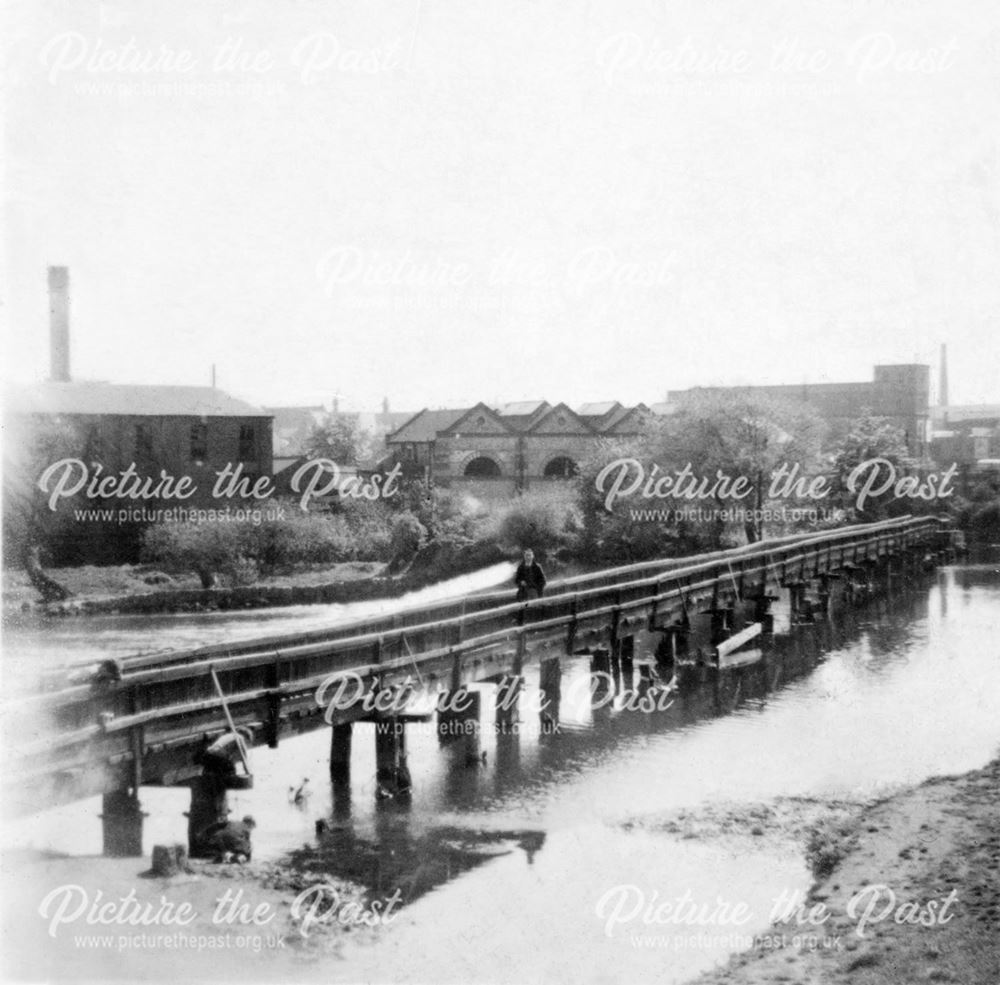 Long Bridge over the River Derwent