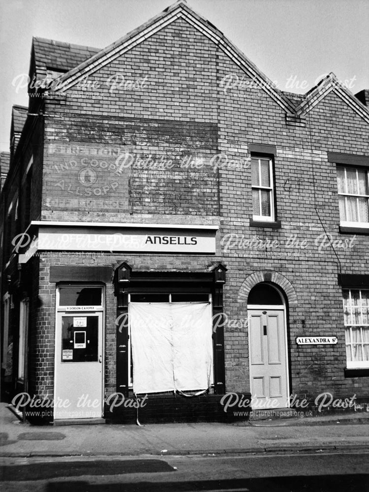 Stretton's off-licence, 41, Alexandra Street