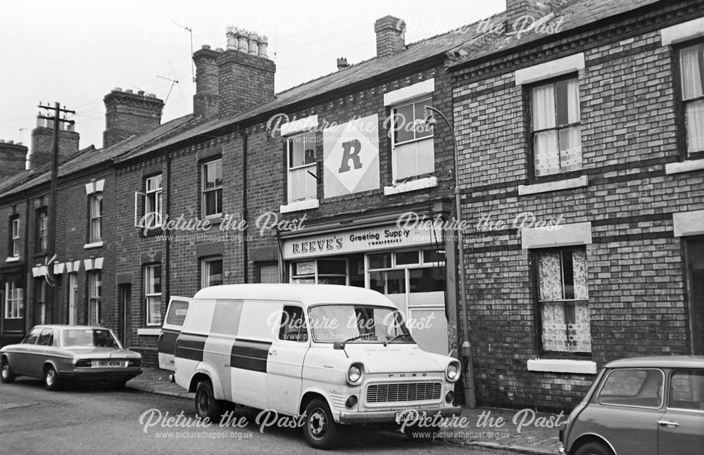 75-89 Leman Street - showing Reeve's Greetings Supply shop (wholesale)