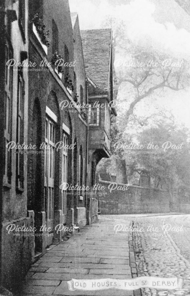 Old Houses, Full Street