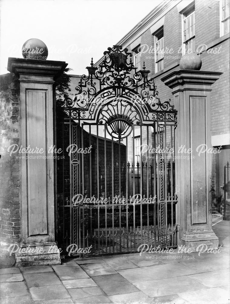 Wrought-iron gates, Baptist Chapel