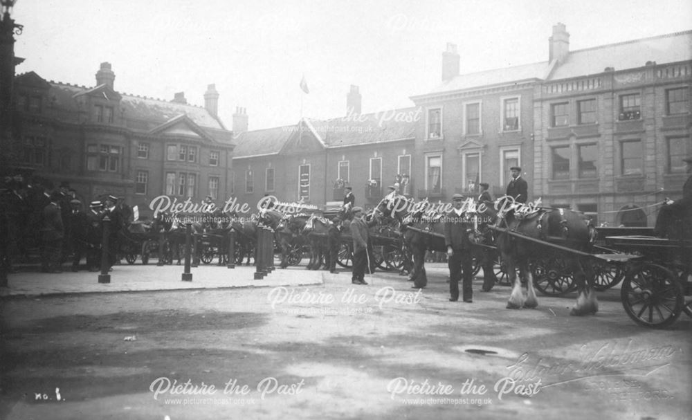 The Square, Retford