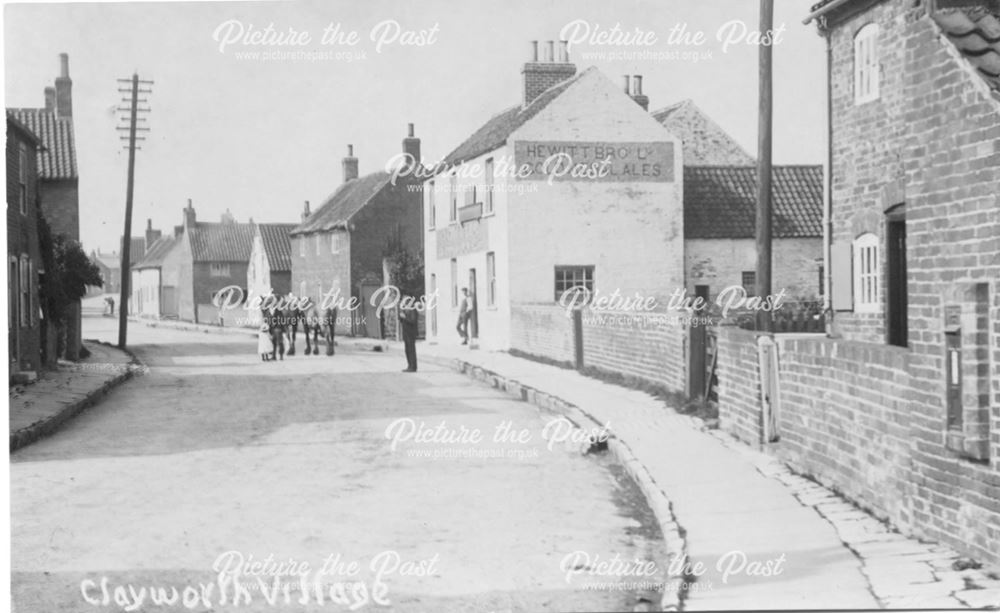 Town Street, Clayworth