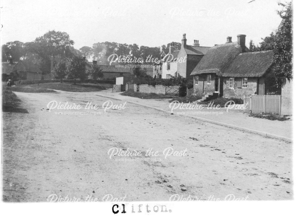 Village Road, Clifton