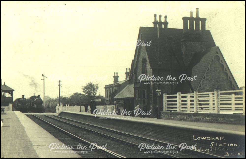 Lowdham Station