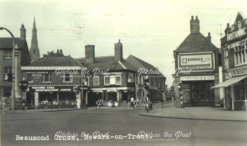 Beaumond Cross, Newark