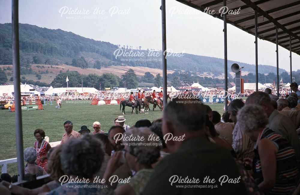 Show Jumpers, Bakewell Show, The Showground, Bakewell, 1975