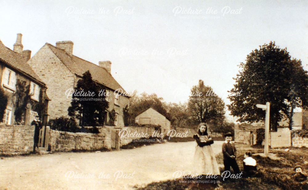 View of Worksop Road from High Street, Whitwell, c 1900s