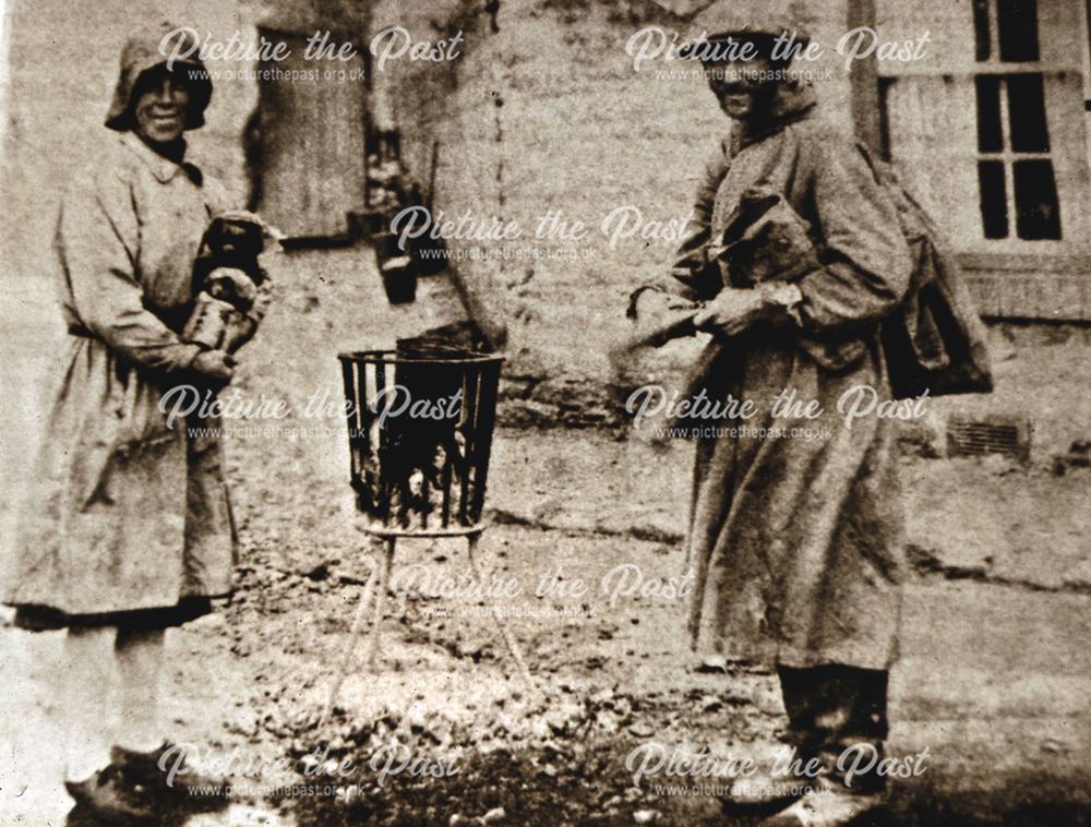 Ned and Flo, well known local Vagrants, Whitwell, c 1930's