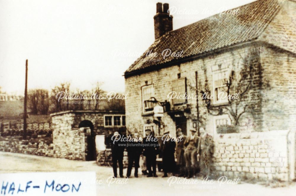 Half Moon, Worksop to Chesterfield Road, Whitwell, c1920's