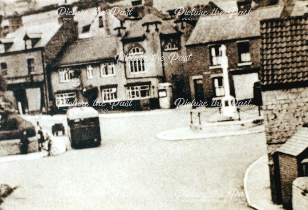 Boot and Shoe Inn, The Square, Whitwell, 1930's