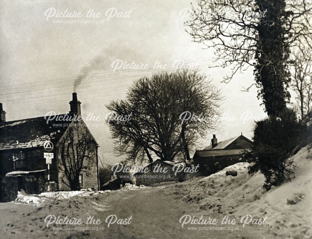 Combs Lane, Chapel-en-le-Frith, Derbyshire, c 1925