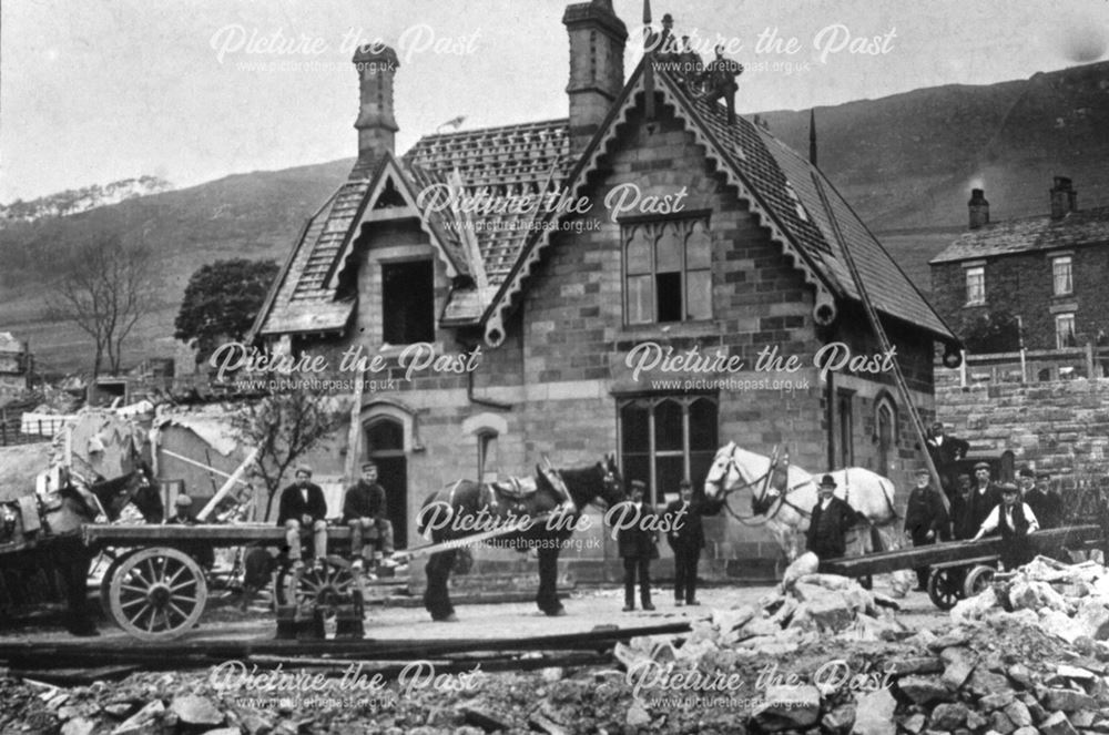 Demolishing Chinley Station, 1901