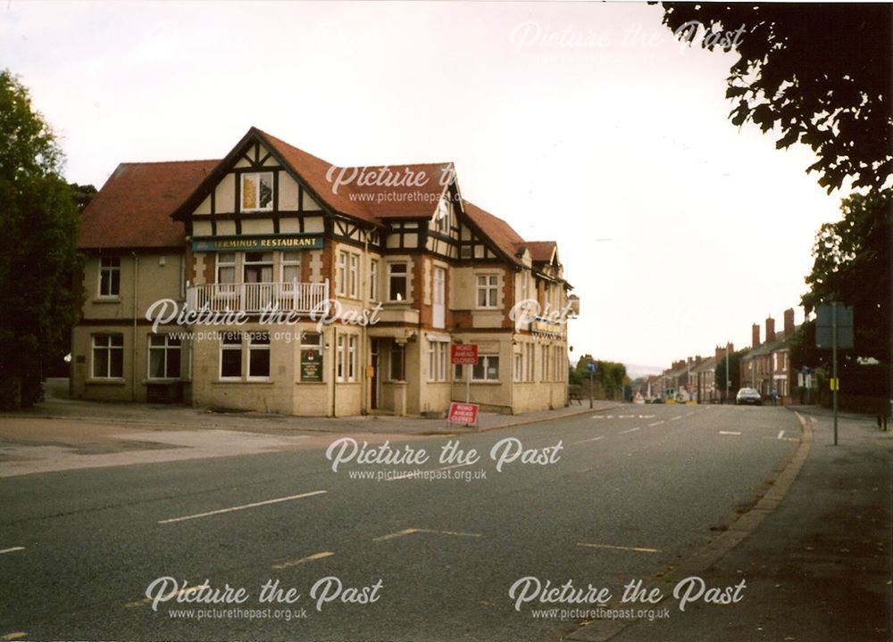 The Terminus Hotel, Chatsworth Road, Chesterfield, late 1990s