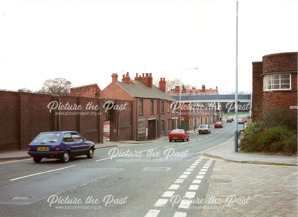 Junction of Markham Road and South Place, Chesterfield, late 1990s