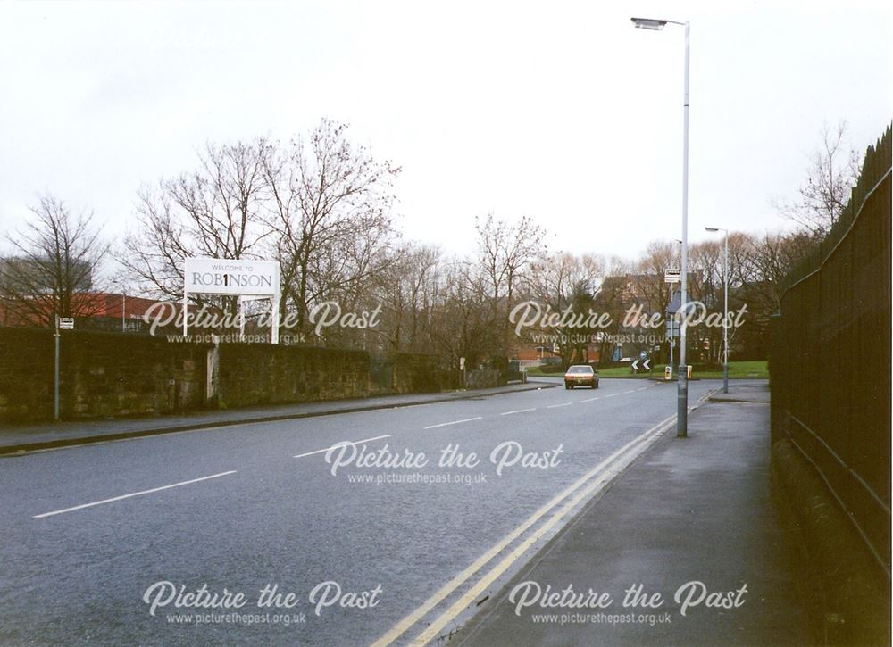 Old Level-Crossing Gate, Boythorpe Road, Chesterfield, 1995