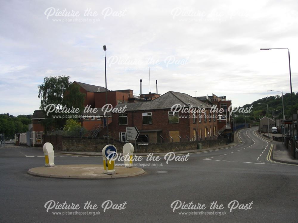 Roundabout near Old Trebor Sweet Factory, Brewery Street/Brimington Road, Chesterfield, 1995