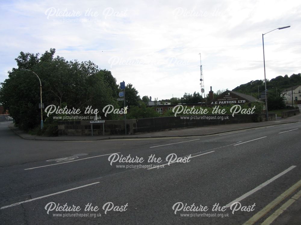 Junction of Brimington Road and Holbeck Close, Chesterfield, 1995