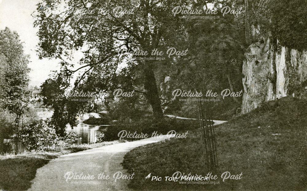 Pic Tor Promenade and the River Derwent, Matlock, c 1910