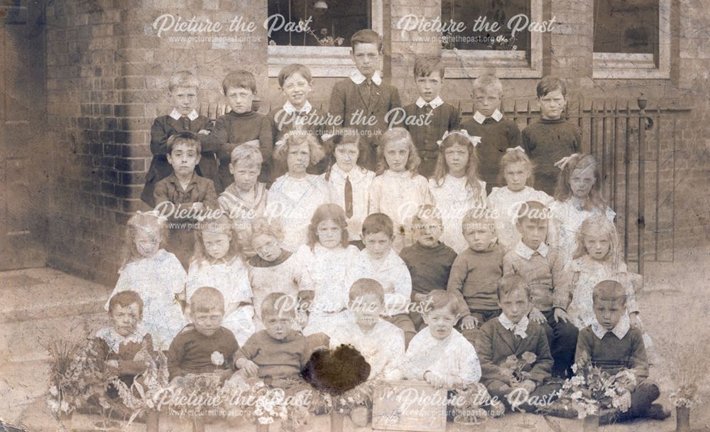 Normanton School Class Photo, c 1913-14