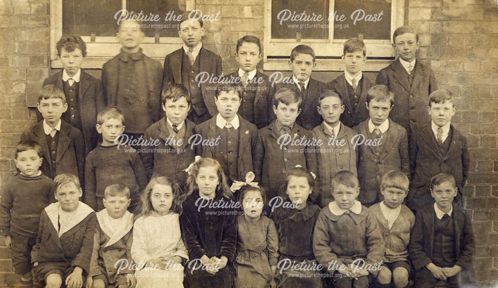 Normanton School Class Photo, c 1917-18