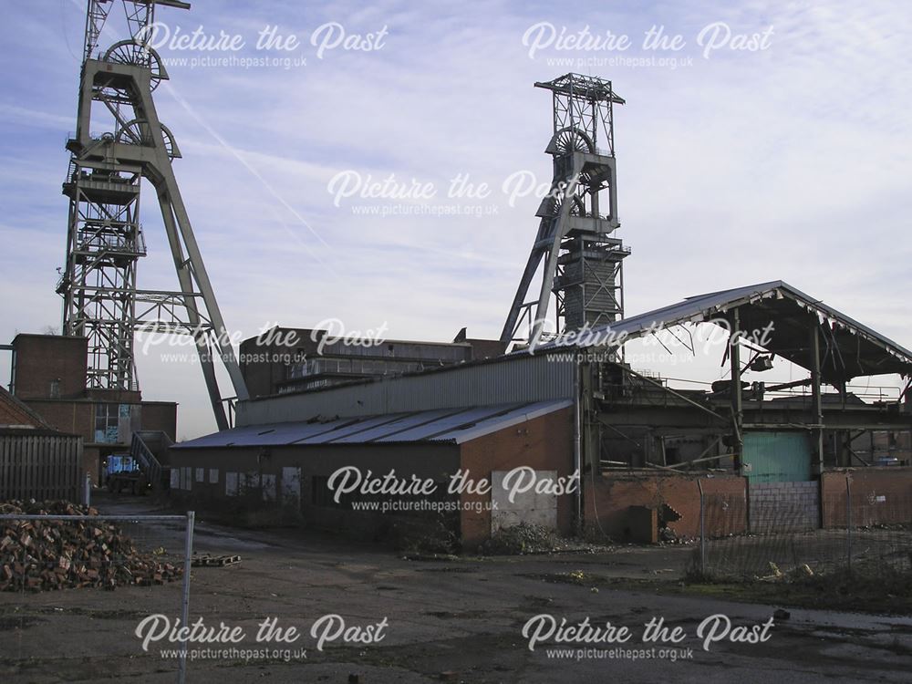 Demolition of Clipstone Colliery, off Mansfield Road, Clipstone, 2007