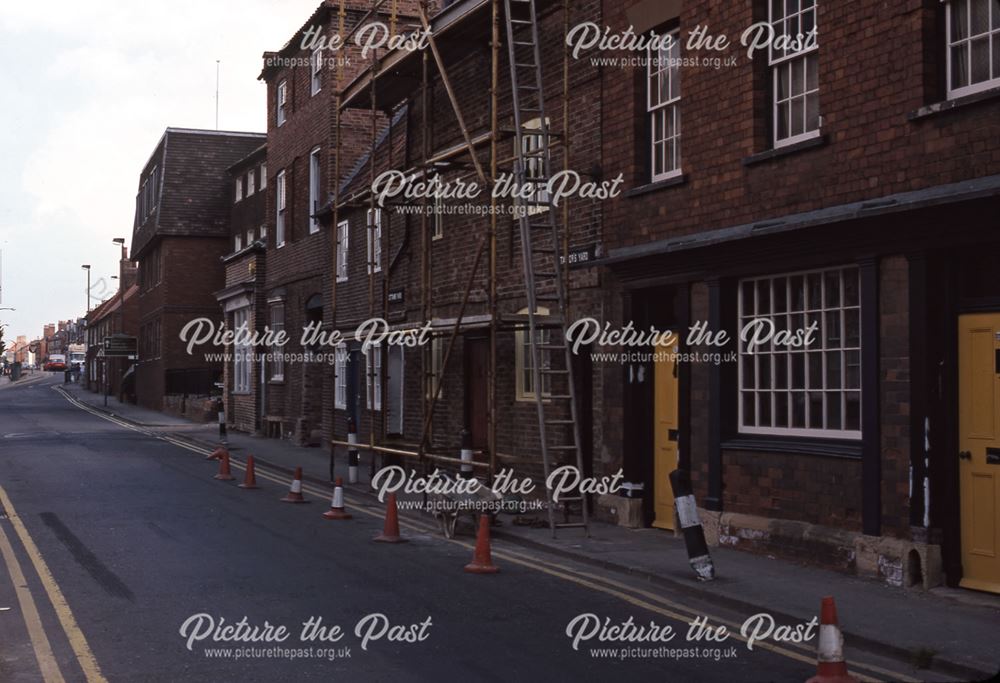 Looking East towards Castle Gate, Mill Gate, Newark, 1987